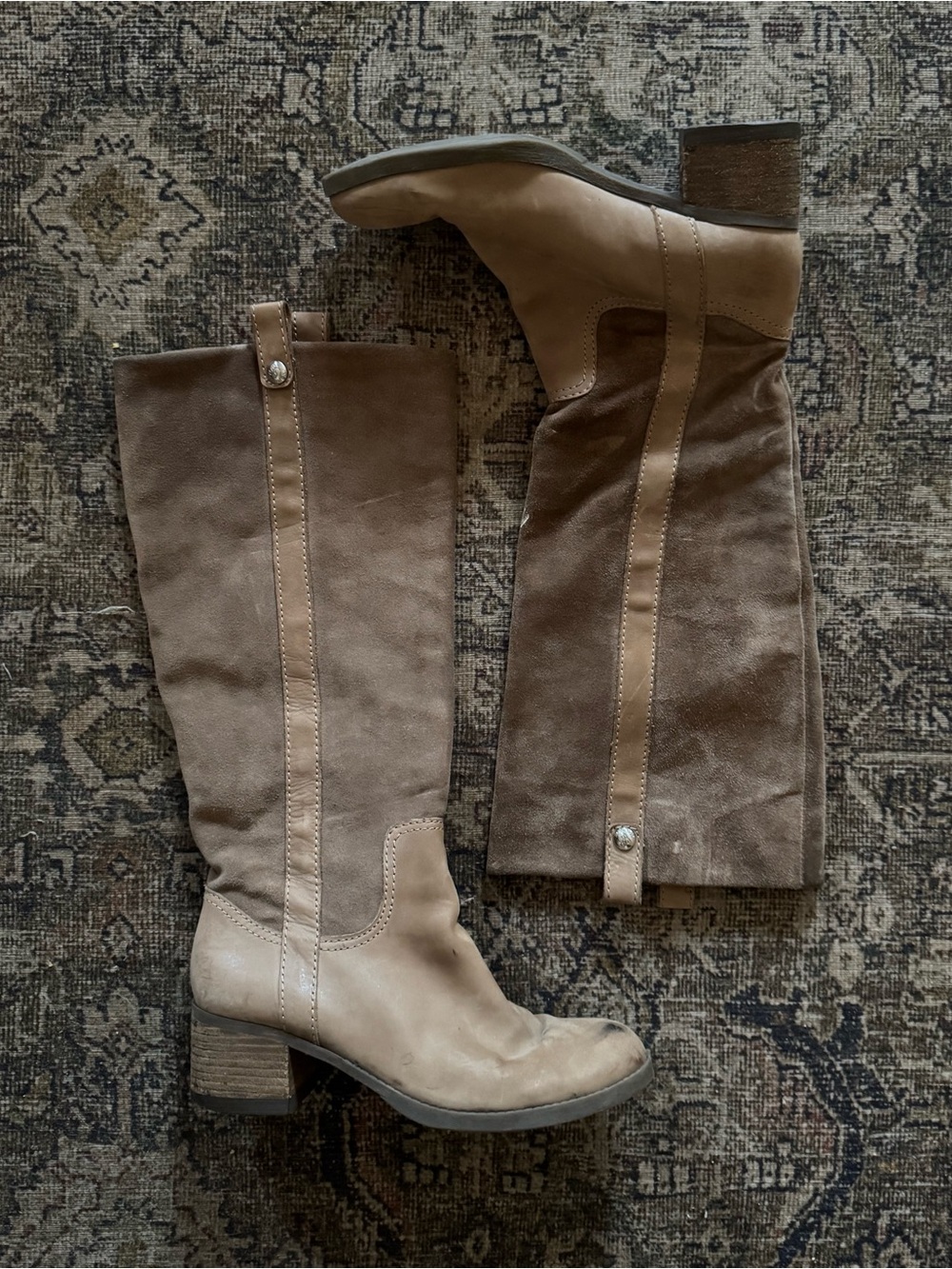 BCBGENERATION Tall Slouchy Taupe Western Boho Leather Suede Heel Boots 9.5